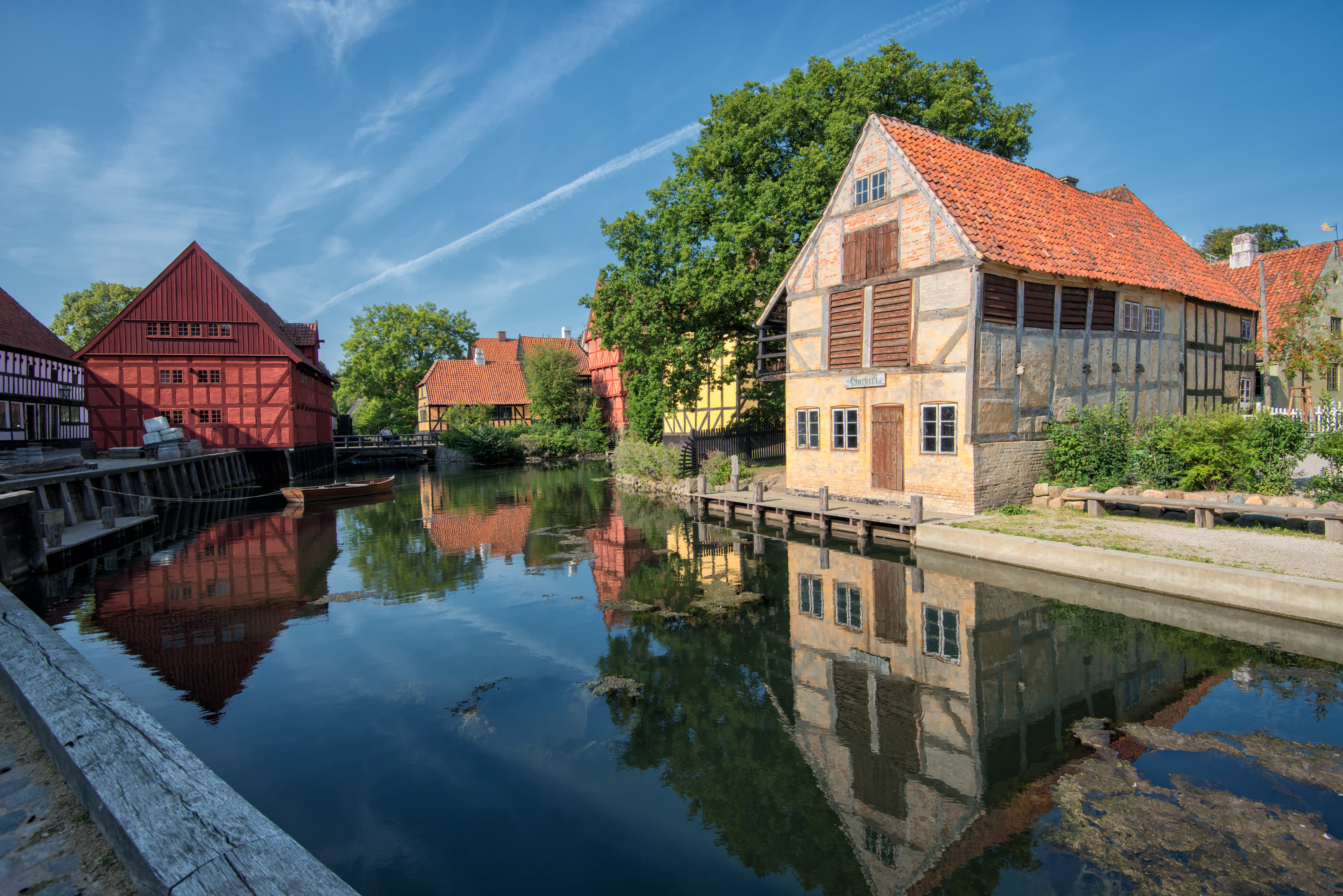 Vé máy bay giá rẻ đi Aarhus